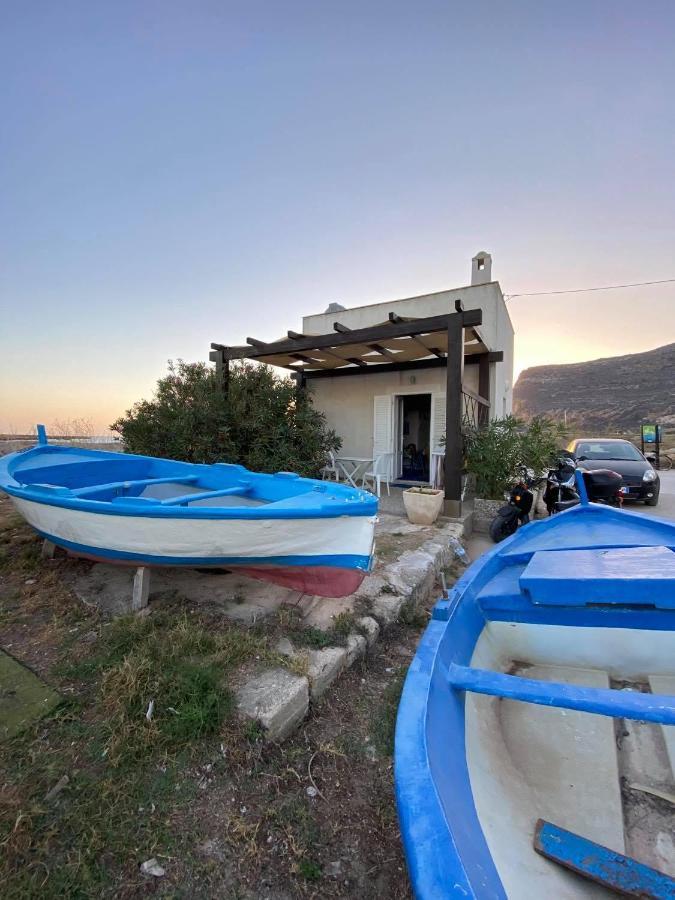 Il Cubo, Monovano Col Mare Su Tre Fronti. Favignana Eksteriør bilde